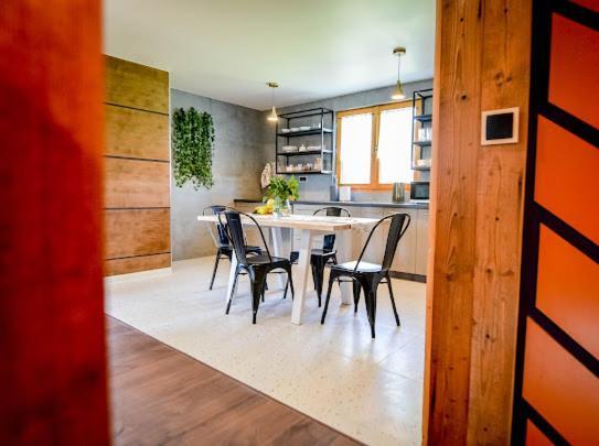Atlas Chmur Apartament Білий Дунаєць Екстер'єр фото